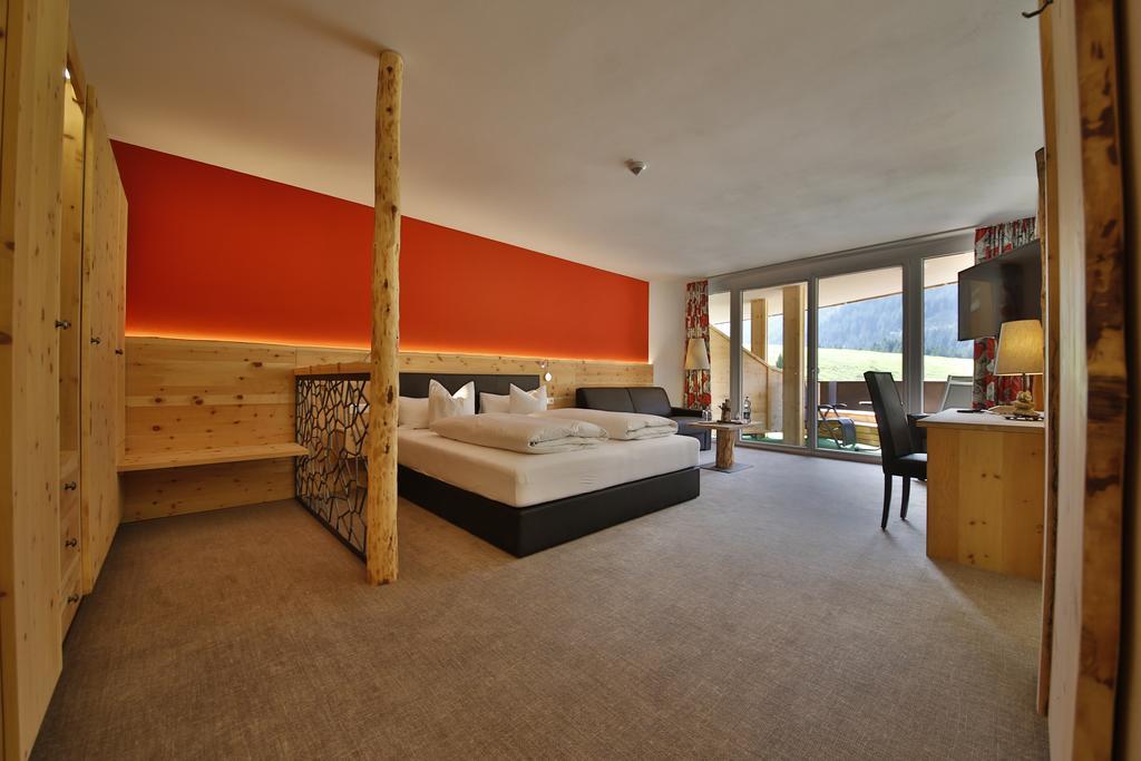 Romantik & Der Laterndl Hof 4*